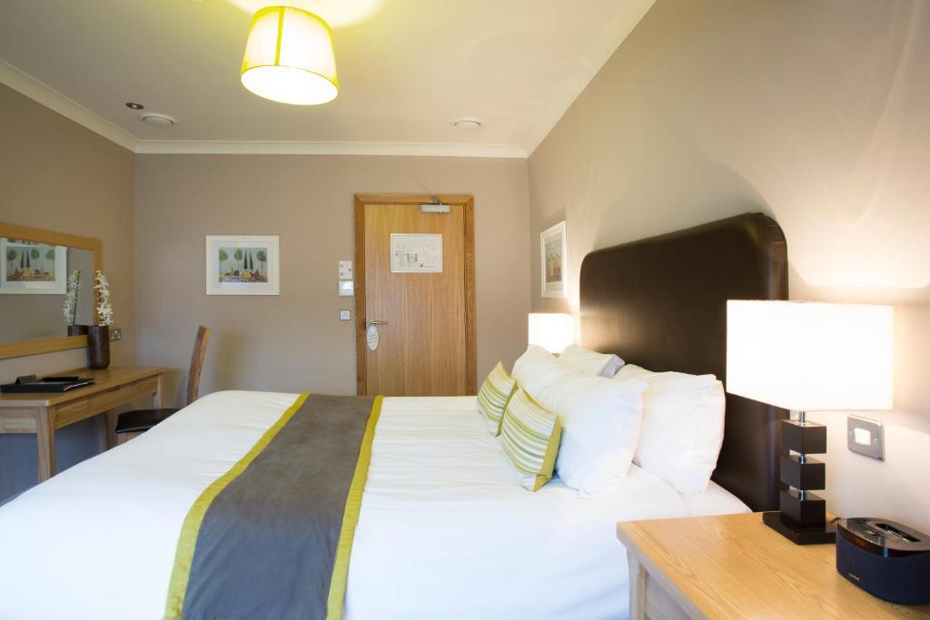 אטלבורו Breckland Lodge חדר תמונה