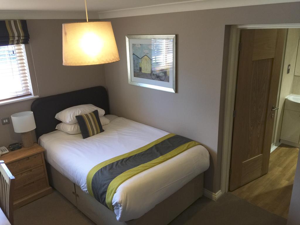 אטלבורו Breckland Lodge מראה חיצוני תמונה